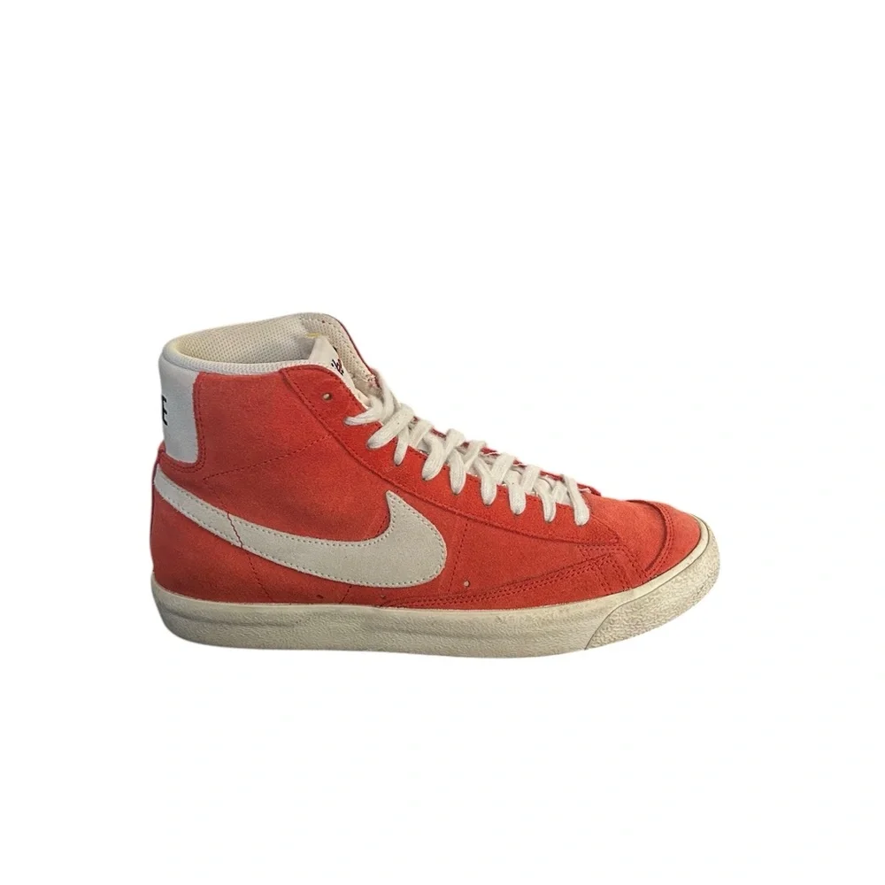 Nike Men’s Blazer Mid 77 Red Suede Shoes Sz 8.5 / 10